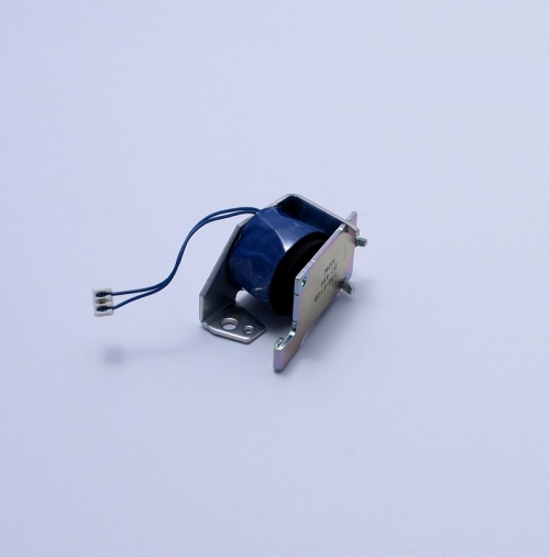 Xerox 121E20120 - PICK SOLENOID TRAY 1